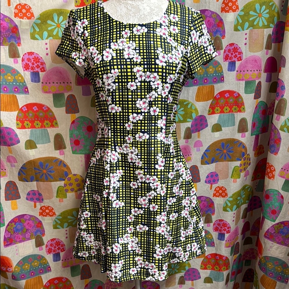 Ina Fully Lined Floral Dress. Medium.